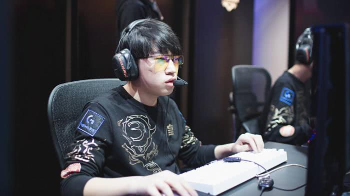 或者在训练 或者在训练