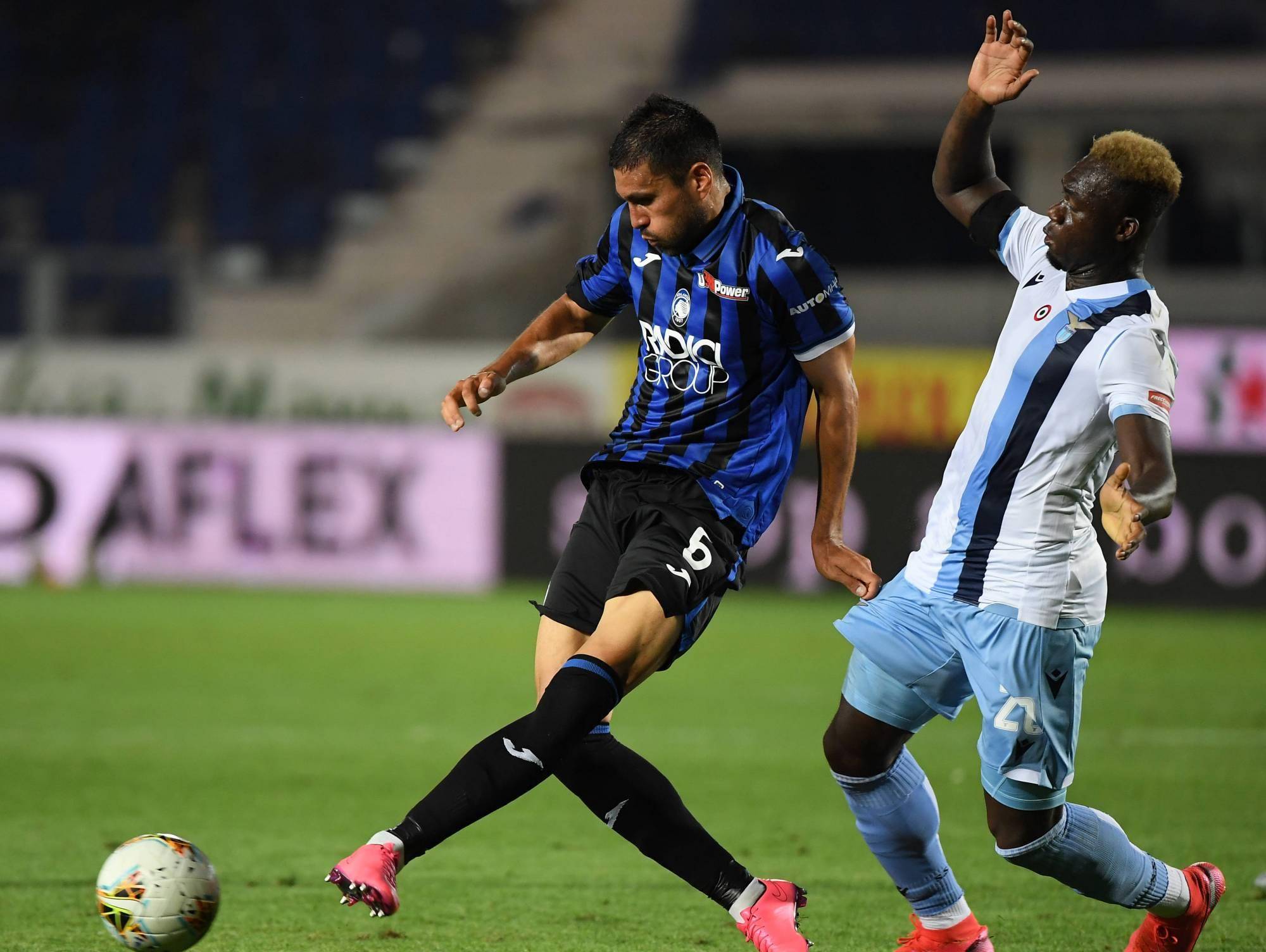 排名上保持 排名上保持