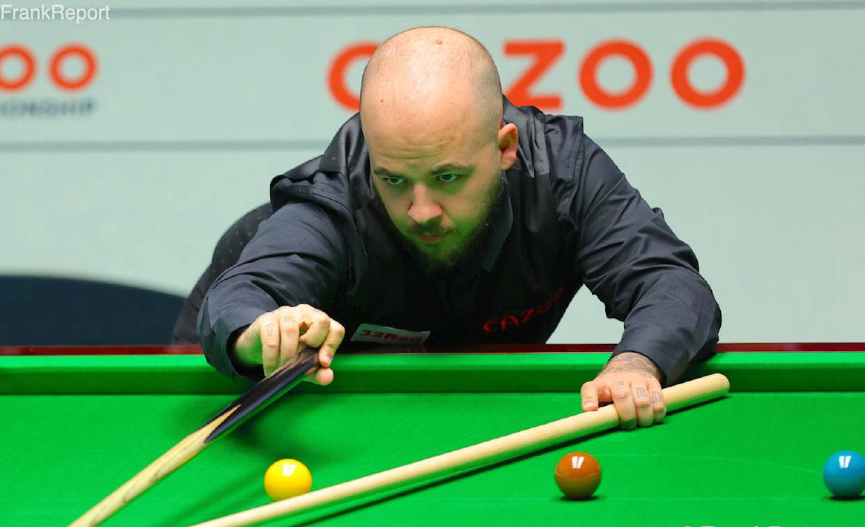 配合边路传 配合边路传